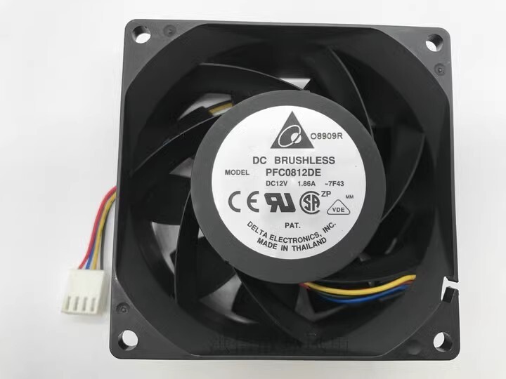Delta PFC0812DE 8038 DC12V 1.86A 8CM 4-Wire PWM Cooling Fan