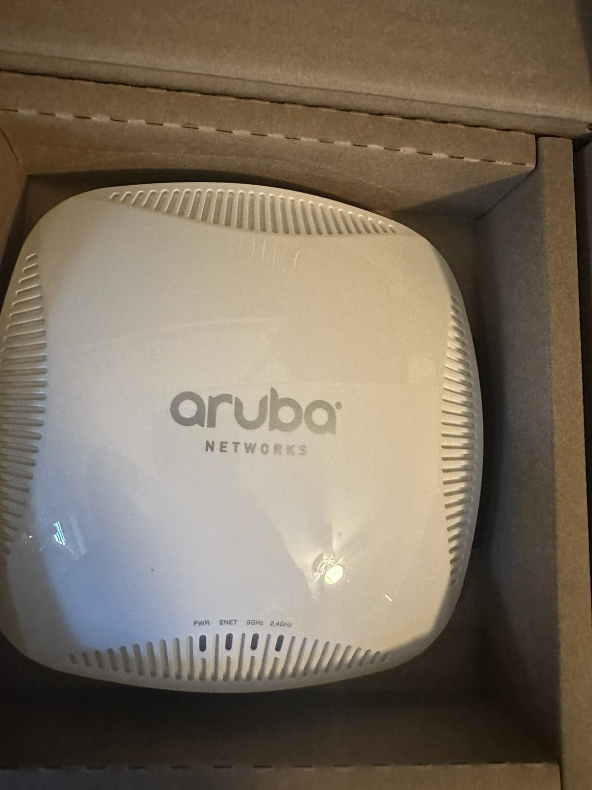 Lot of 10 Aruba Networks AP-205