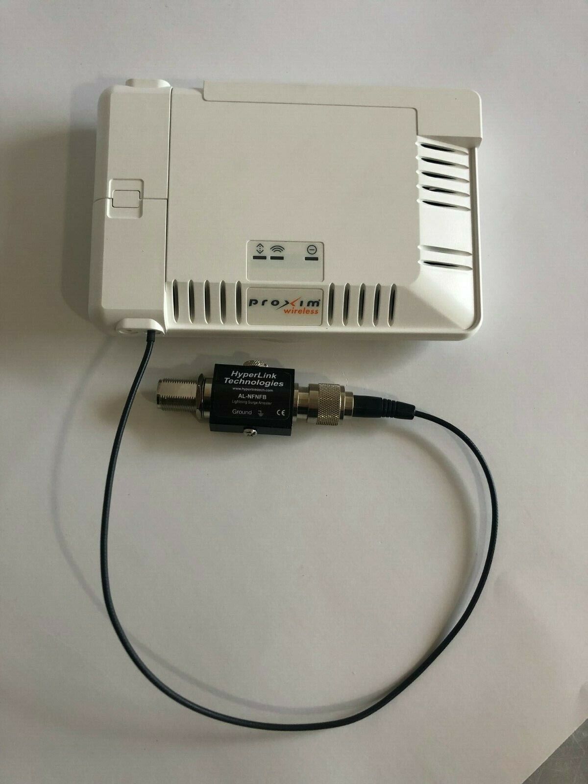 Proxim Orinoco AP-700-802.11a/b/g Access Point w/ ALNFNFB Surge Protector