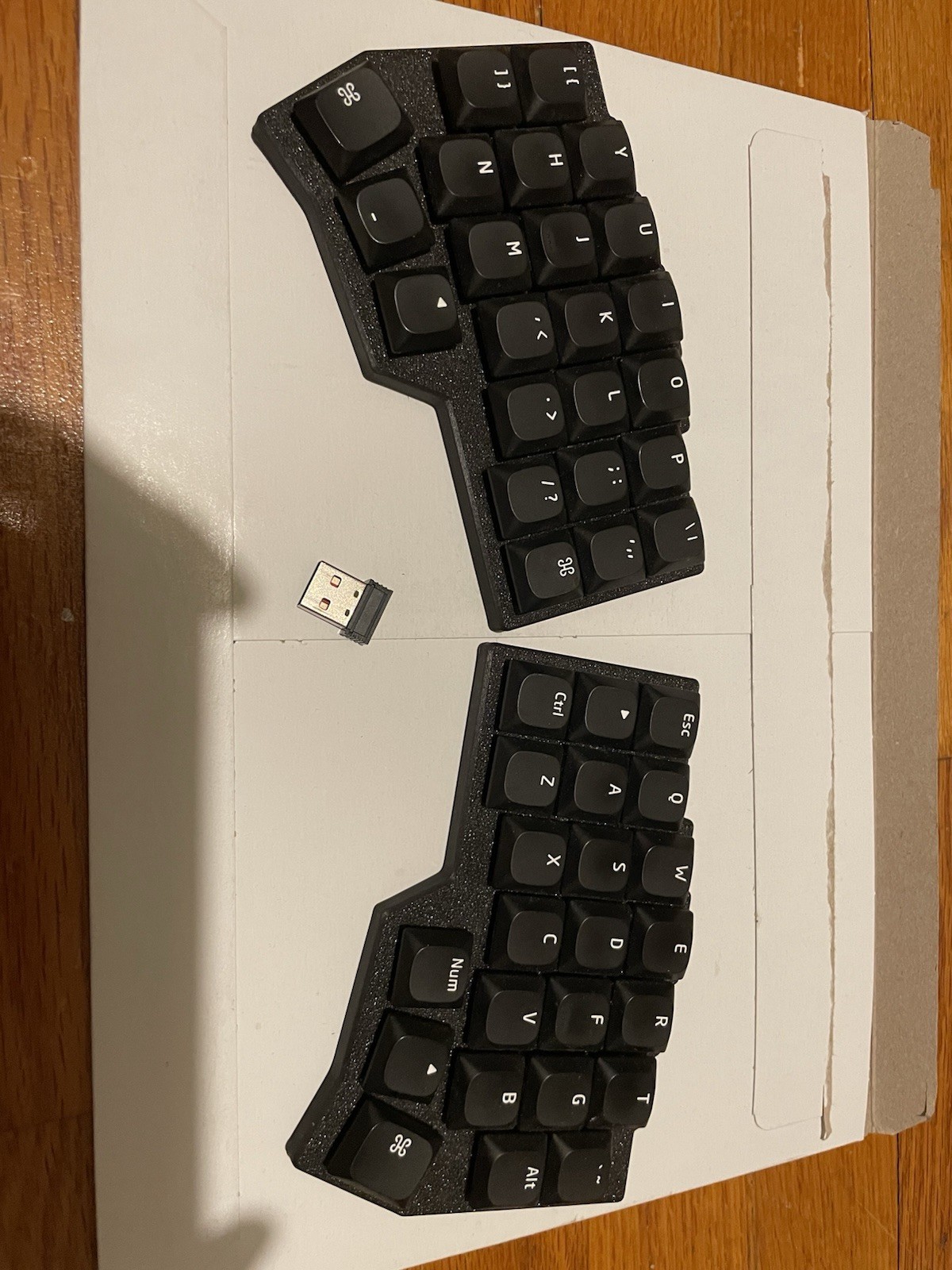 Corne Choc Wireless Split Keyboard [QTY:2 CR2032 Batteries Not Included]
