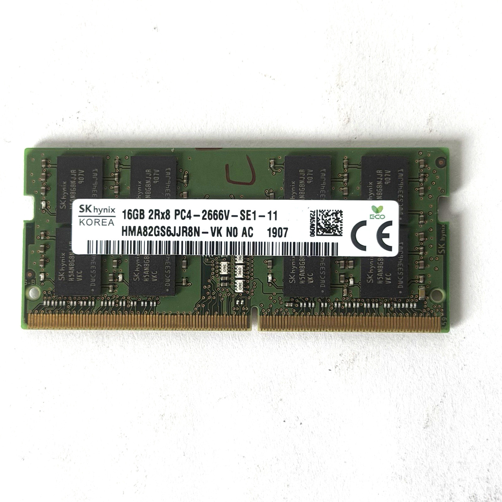 SK hynix 16GB DDR4 SO-DIMM PC4-2666V  260-Pin RAM HMA82GS6JJR8N