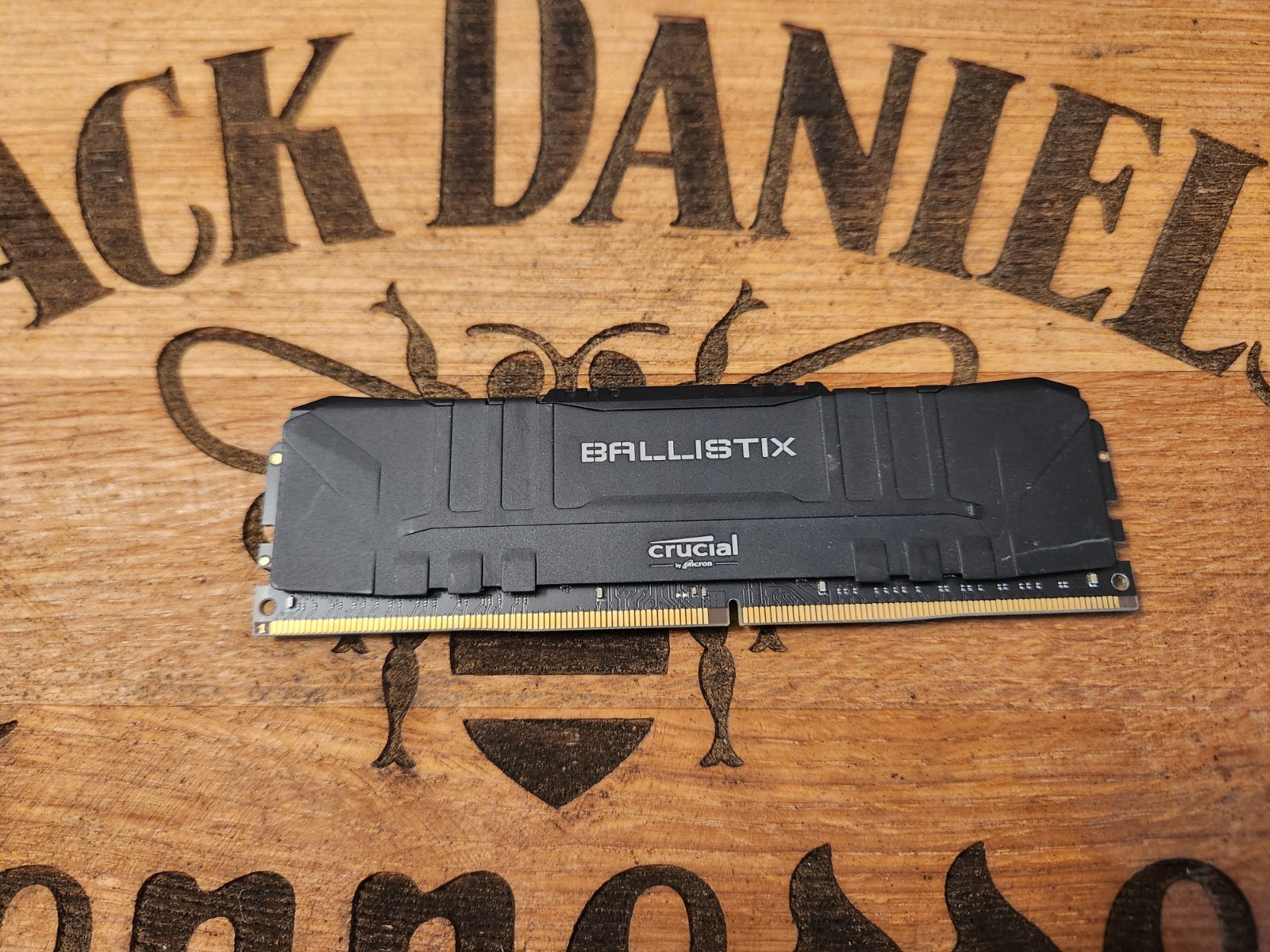 Crucial Ballistix 3200mhz DDR4 32GB（16gx2） Desktop Gaming Memory ( BL16G32C16U4B