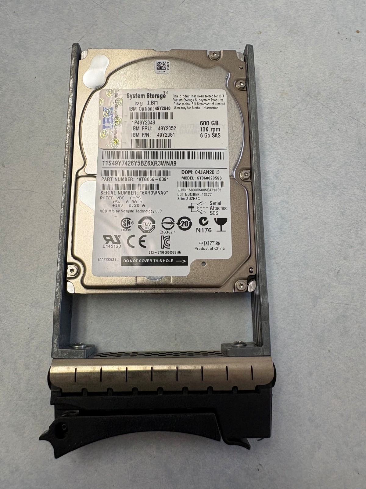 49Y2051,49Y2052,49Y2048 IBM 600GB SAS 6Gbps 10K RPM 2.5 Hard Drive