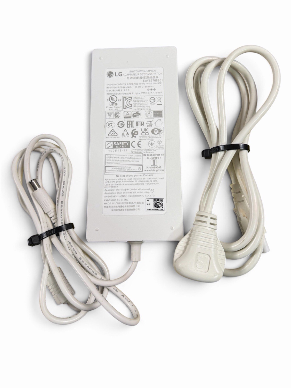 LG switching Adapter 19V 7.37A ADS-150KL-19N-3 190140E EAY65768901 Tested