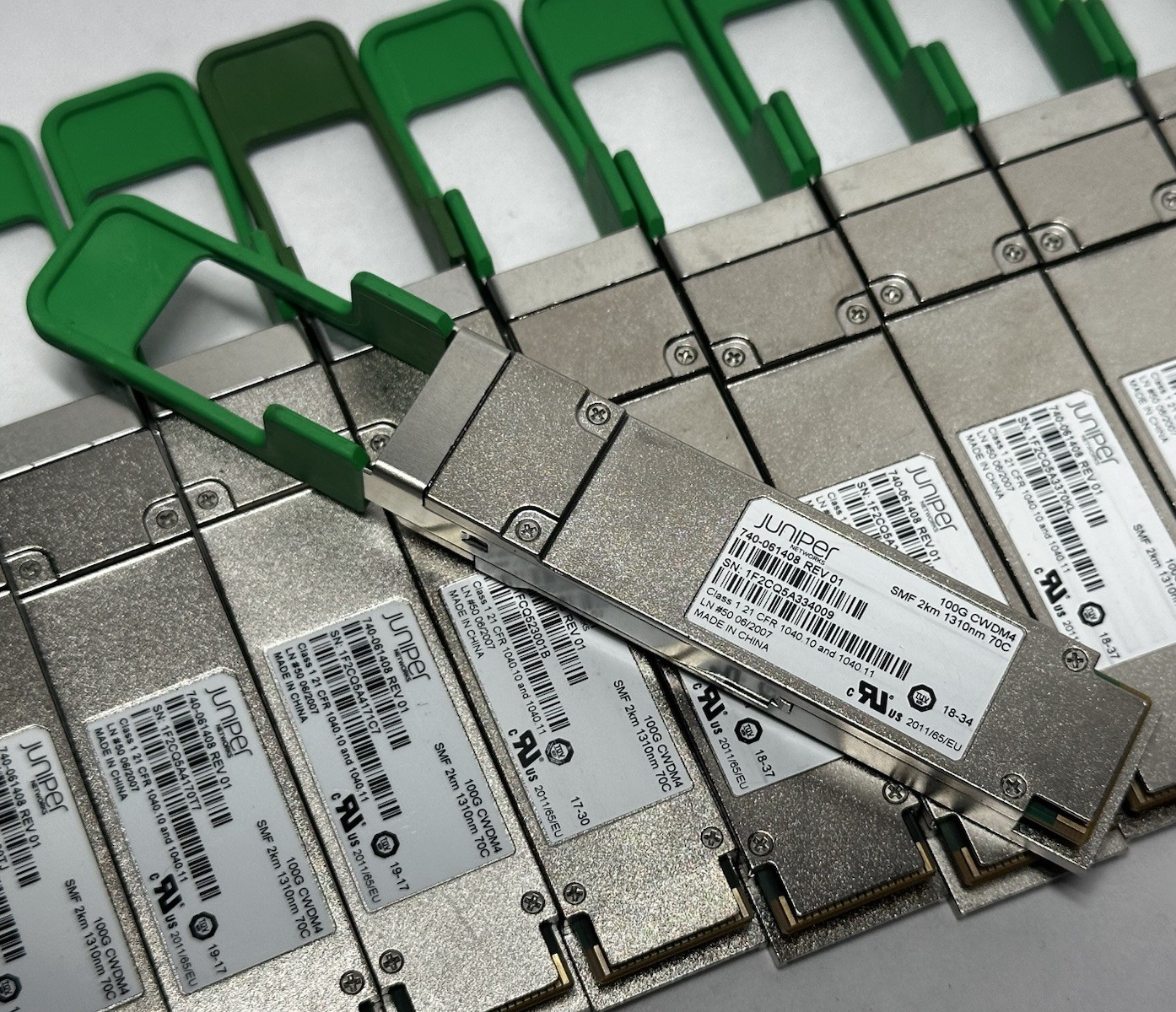 Juniper 100G CWDM4 2km 1310nm SMF 740-061408 Transceiver Optic Module 100GB