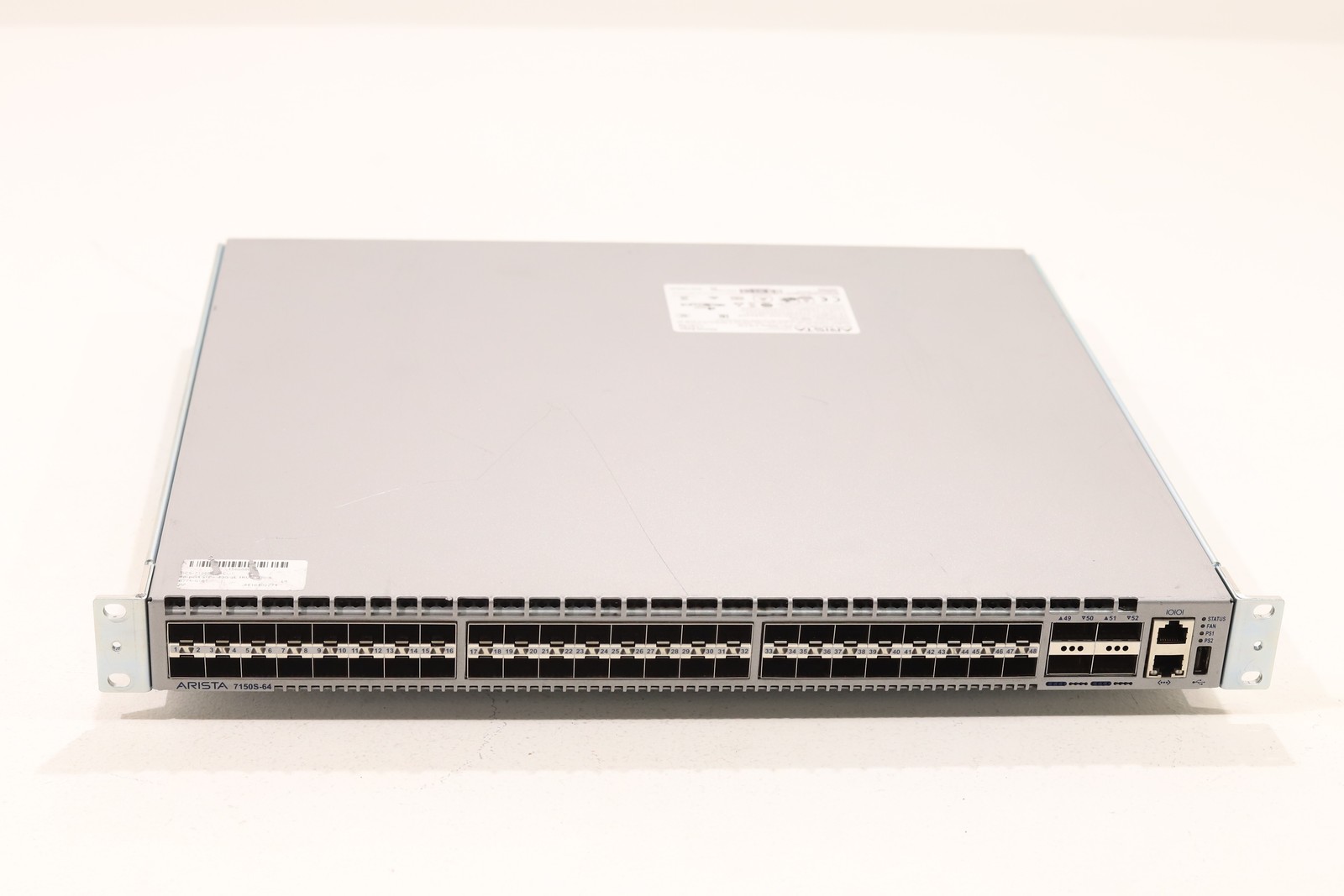 Arista 48-Port 10GbE SFP+ 4x40GbE Network Switch W/Ears P/N: DCS-7150S-64-CL-F