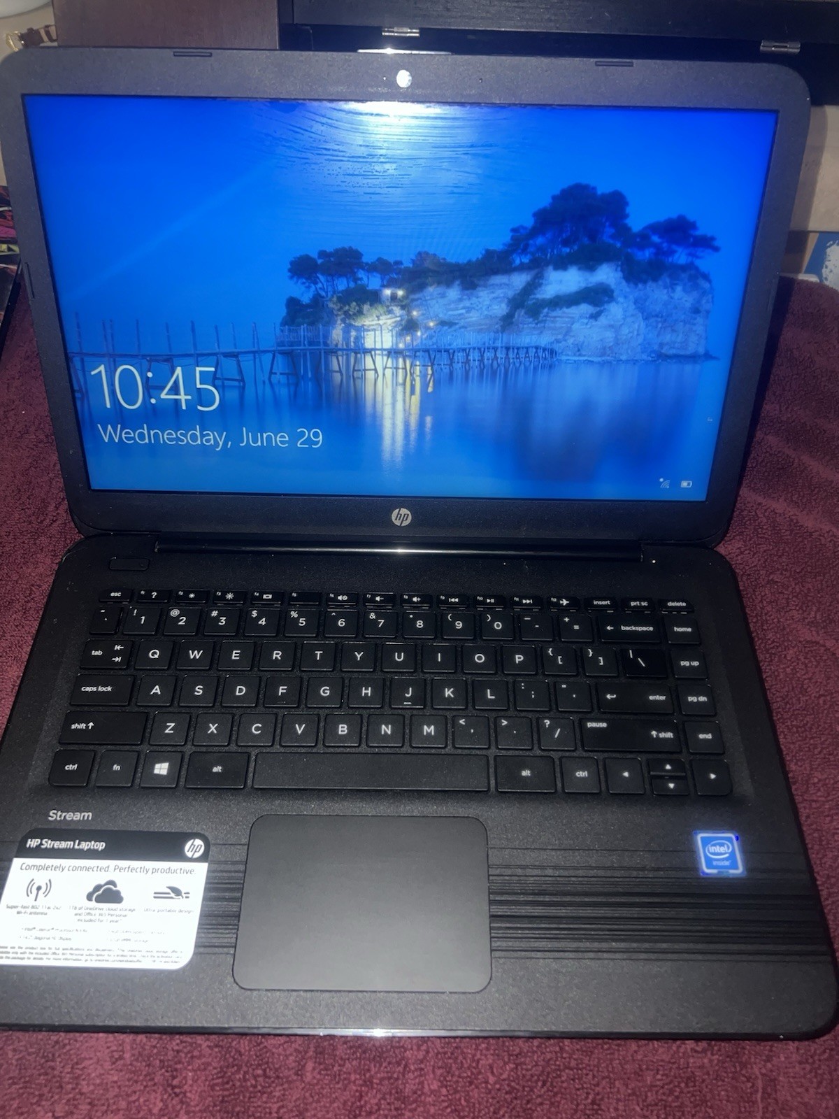 HP Stream 14-ax0xx Laptop CELERON 4GB | WIN10PRO