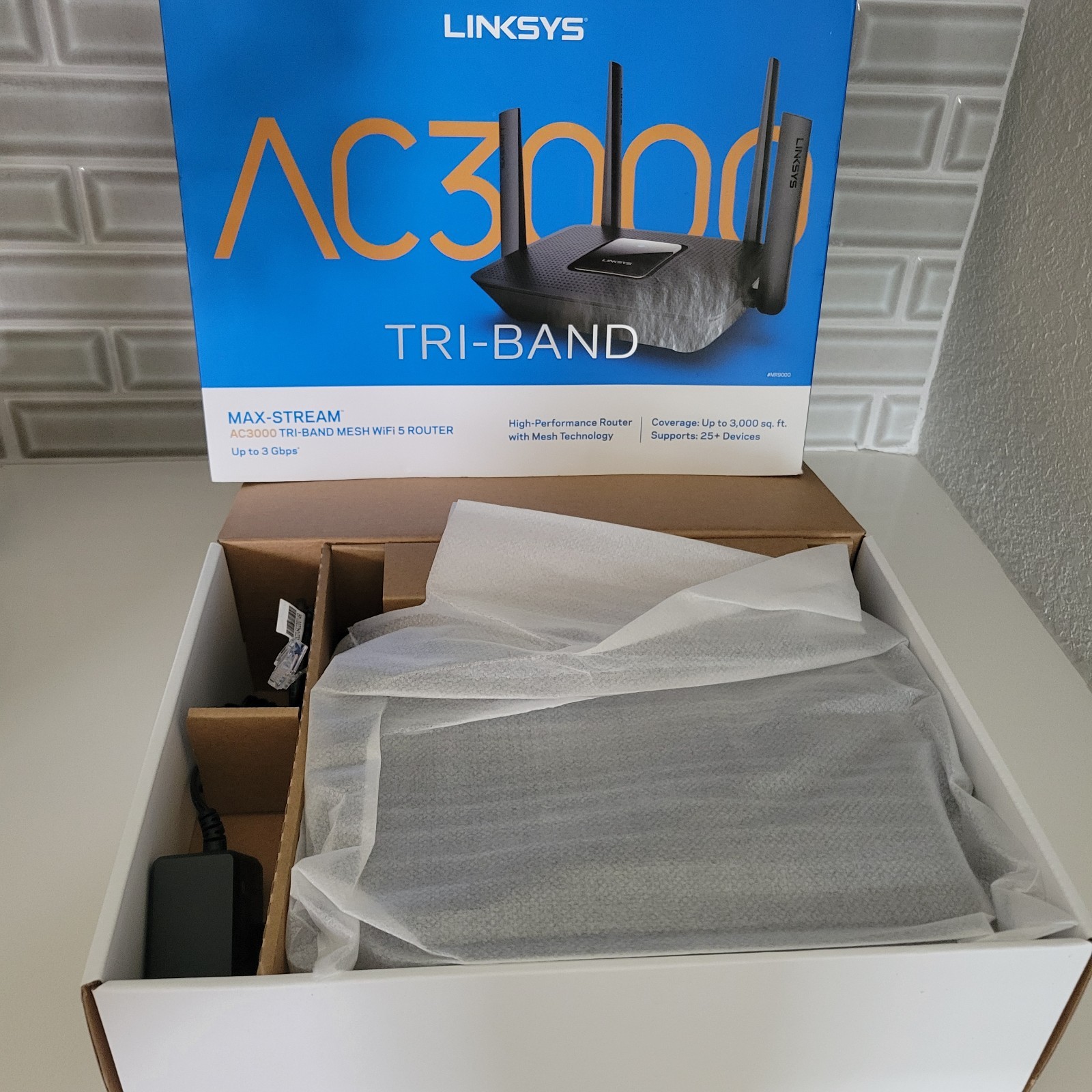 NEW Open Box Linksys MR9000 Max-Stream Tri-Band AC3000Wi-Fi 5 Router