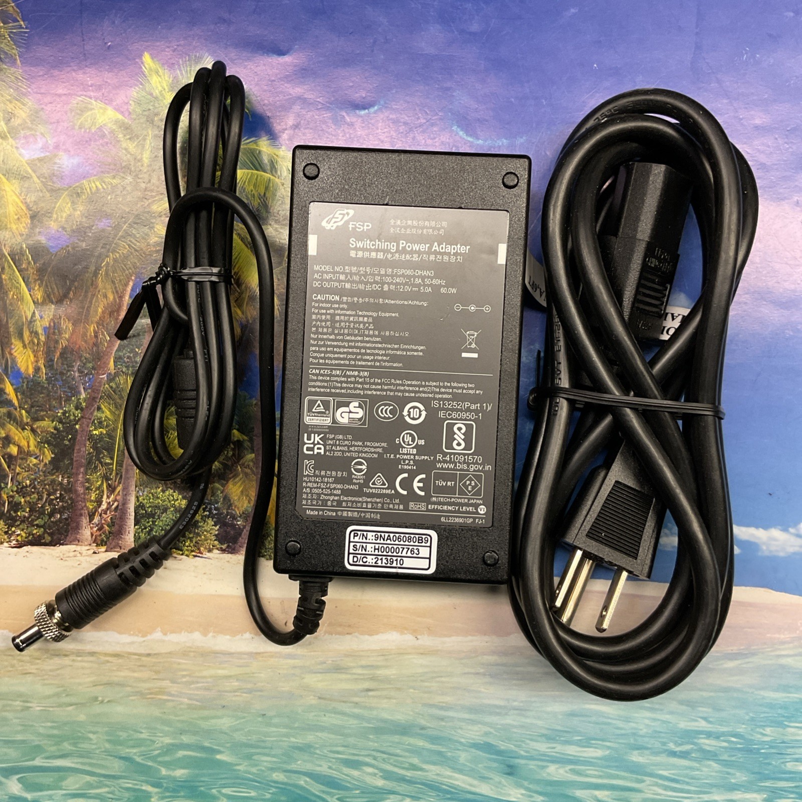 Genuine FSP FSP060-DHAN3 12V 5A 60W AC DC Power Adapter 5.5x2.5mm Screw Lock Tip
