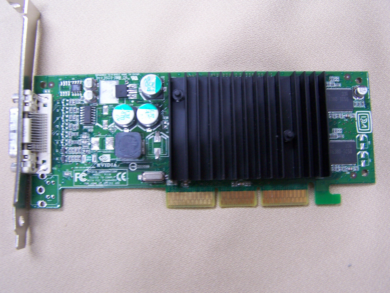 HP NVIDIA P118 D33088 64MB VGA VIDEO CARD 180-10118-0000-A04 OA3A4ORA rev A00