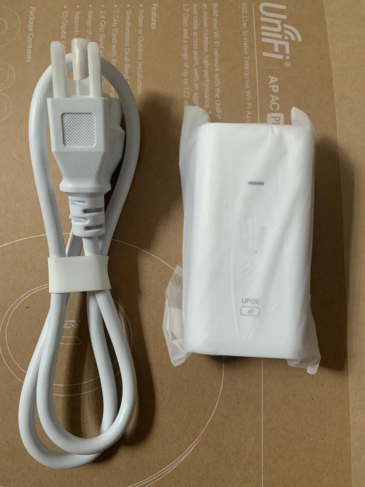 Ubiquiti U-POE-af 48V 15W Gigabit 802.3af PoE Injector w/ Power Cord