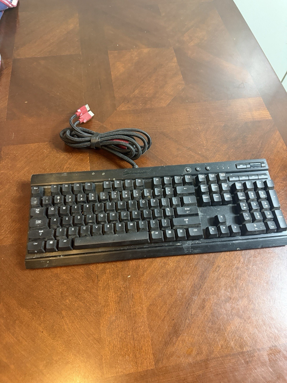 Corsair Vengeance K70 Mechanical Gaming Keyboard USB CH-9000011-NA⁠