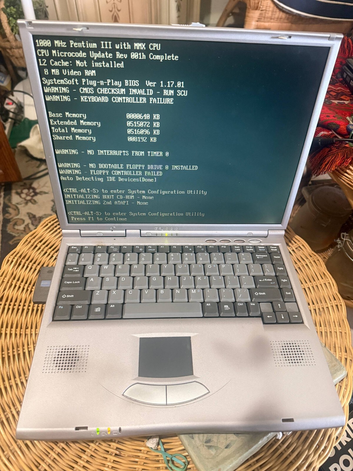 Sager 2200C Vintage Laptop Pentium III 1GHz 512MB RAM AC Adapter Linksys WPC11