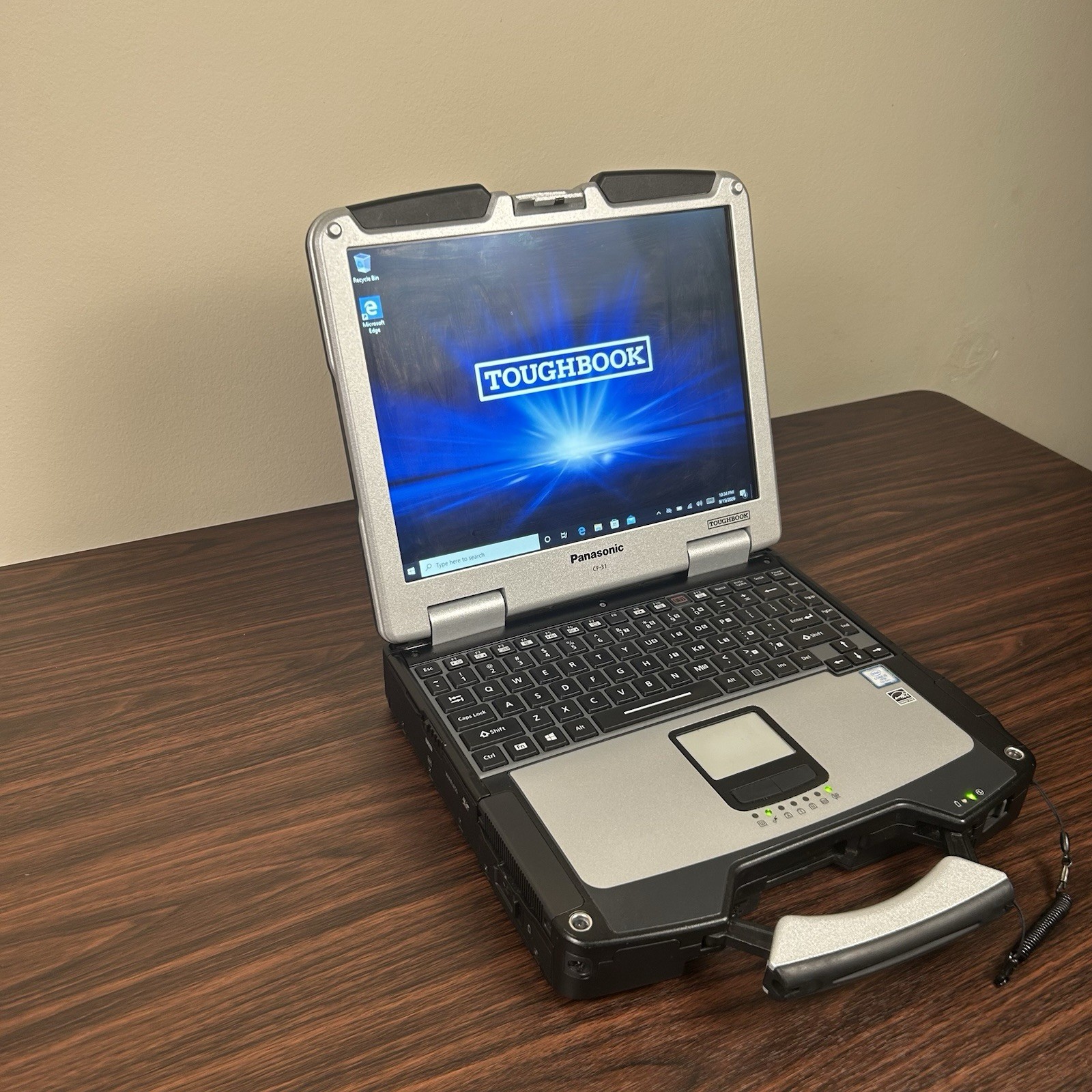 Panasonic Toughbook CF-31,7th GEN Core i5-7300U,32GB RAM,512GB SSD,Windows10 Pro