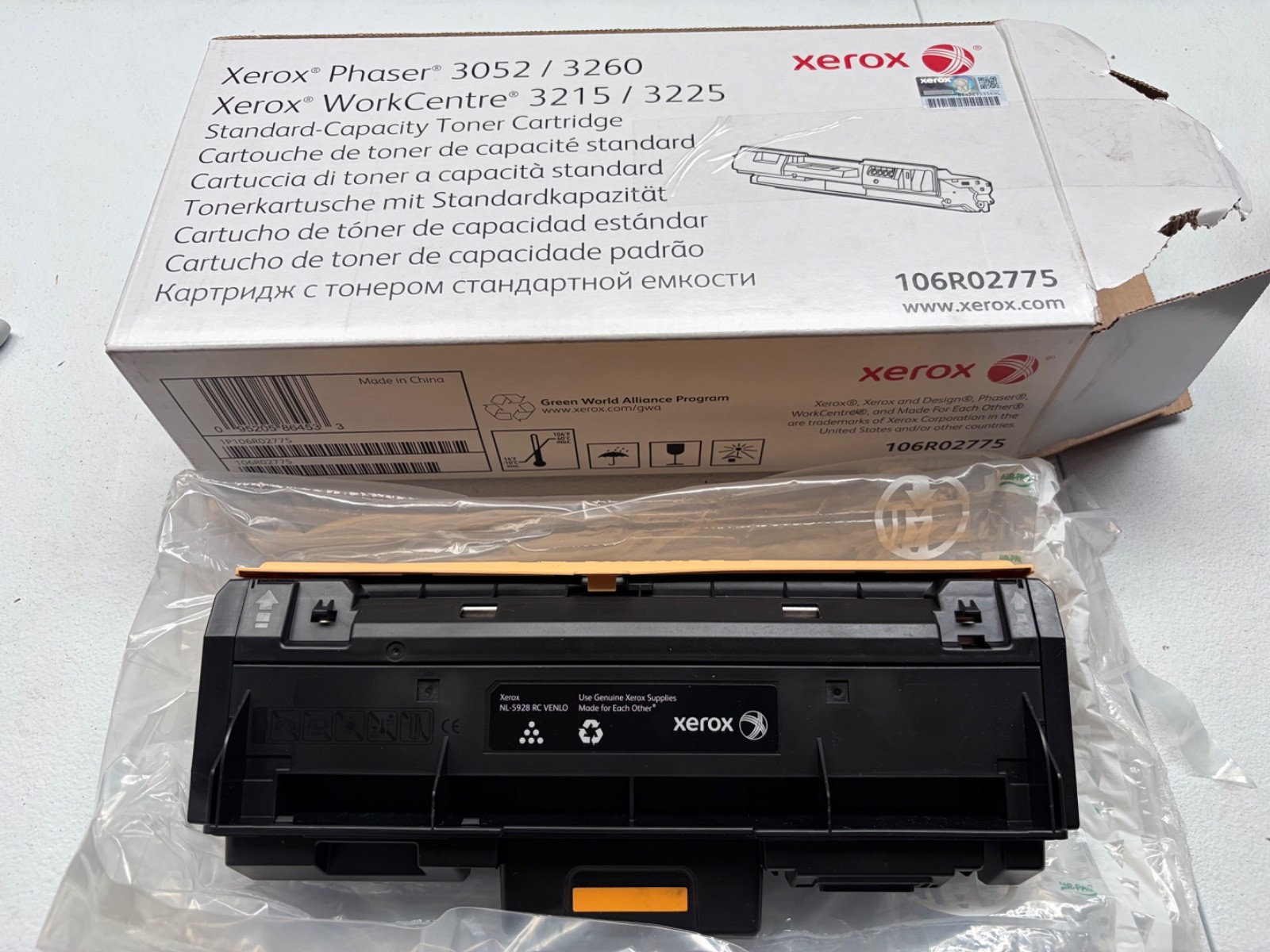 Used Genuine Original Xerox 106R01371 Laser Toner Cartridge