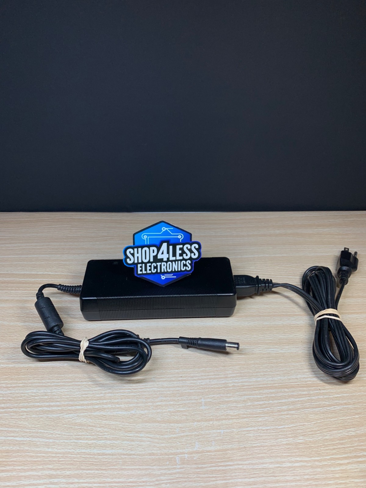 Original 120W HP Adapter for TouchSmart 9100 A2W13 All-in-One Desktop PC Charger