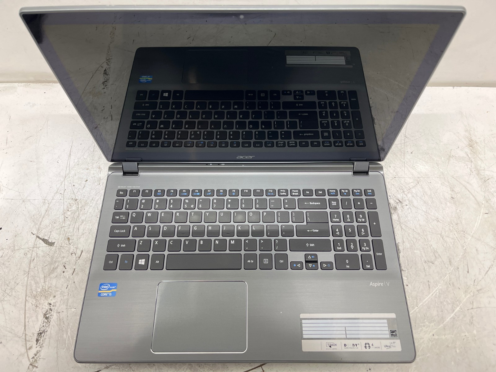 Acer Aspire V5-572P Intel i5-3337U 1.8GHz 8 GB Windows 11 1TB No Batt