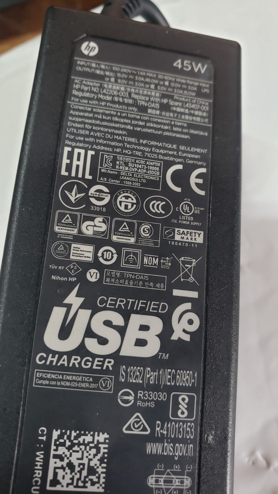 HP 45W 15V 3A Laptop AC Adapter TPN-DA15 L42206-003