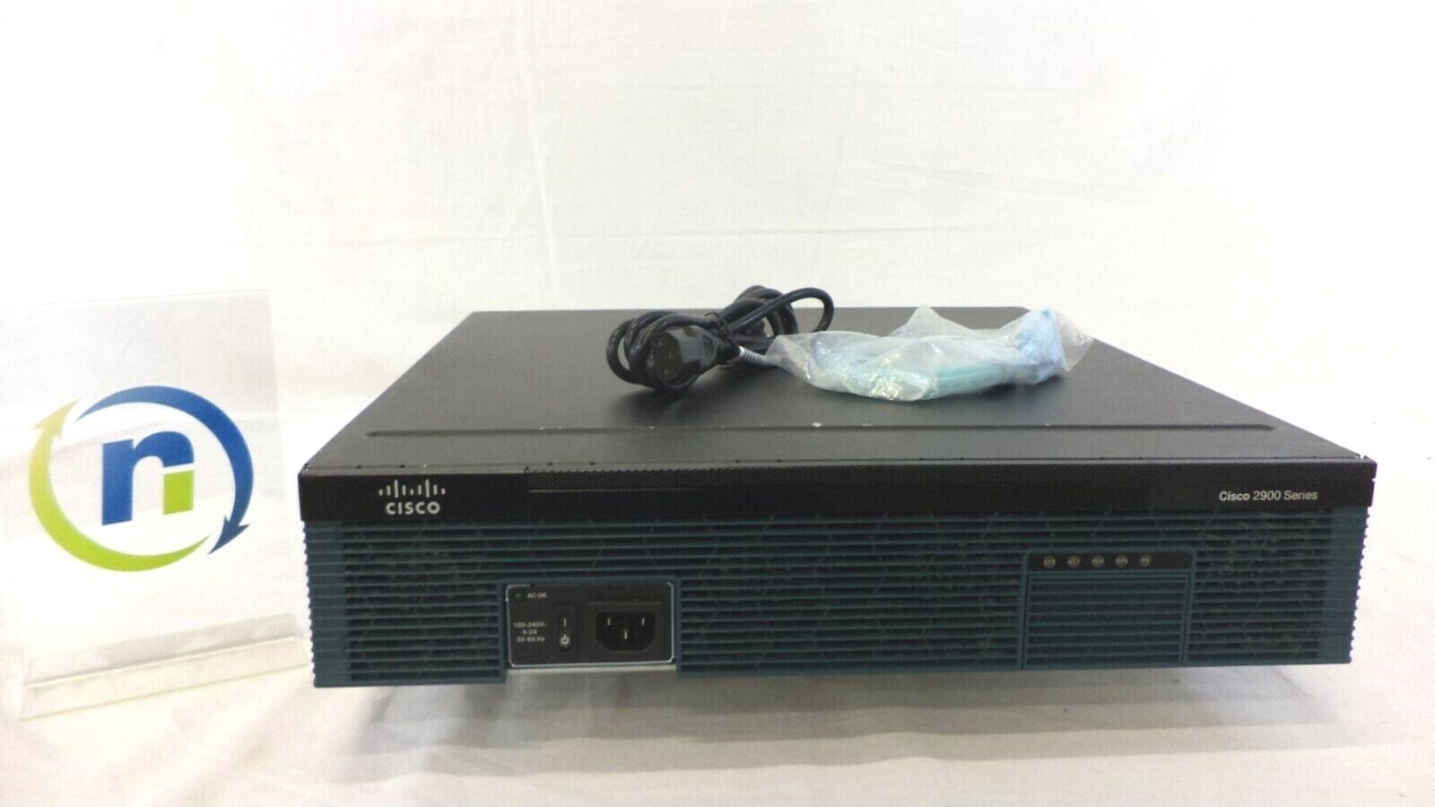 Cisco C2951-VSEC/K9 2951 Voice Sec Bundle w/ PVDM3-32 + UC & SEC License PAK