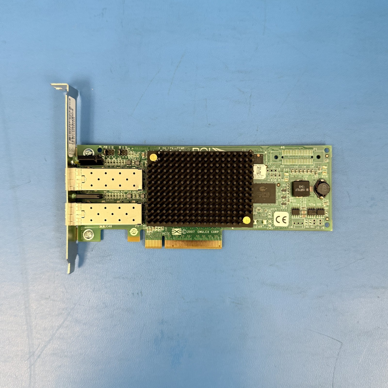 Dell Emulex LPE12002-E PCle Dual-port Fibre Channel Host Bus Adapter