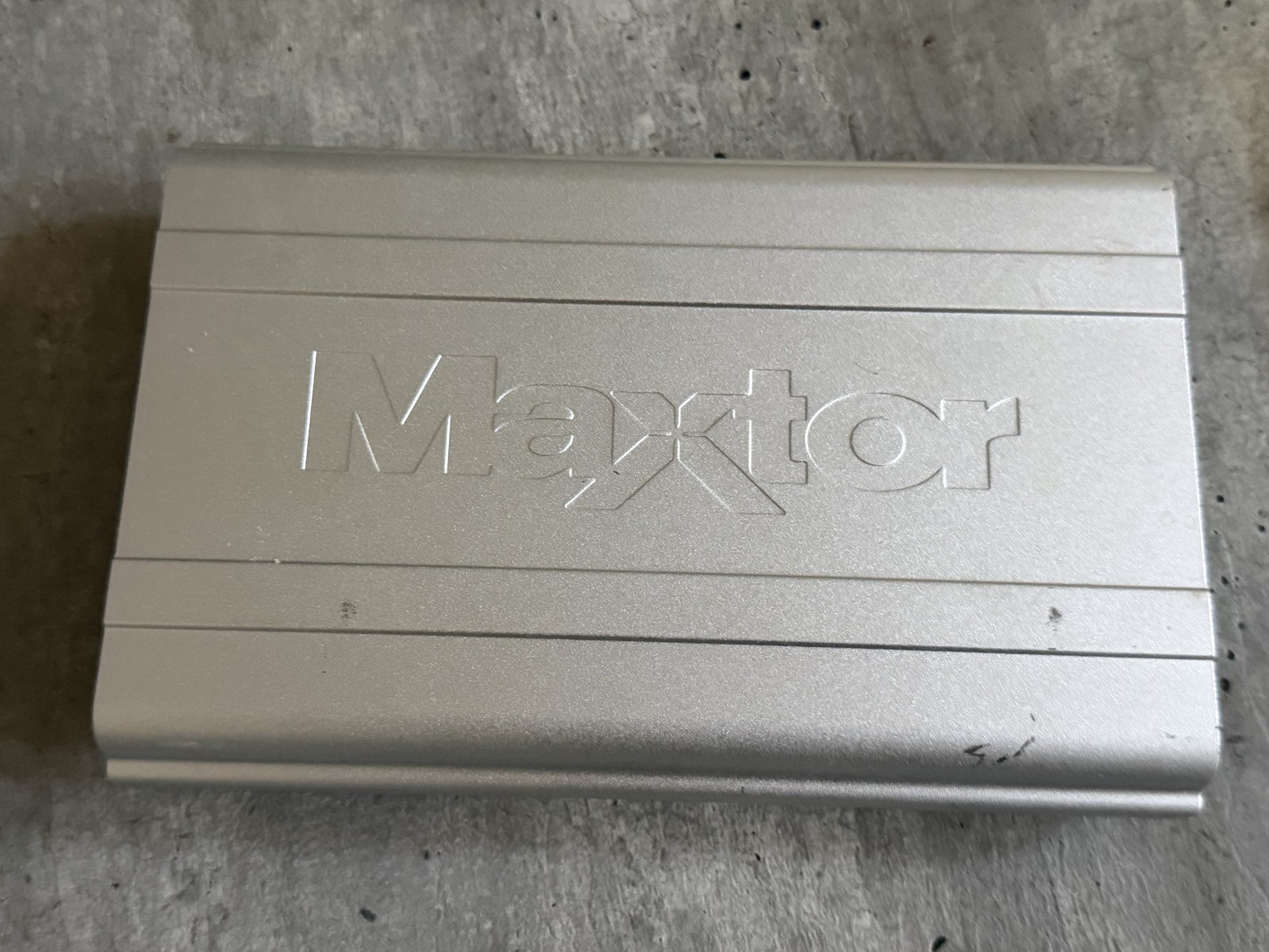 Maxtor One Touch 120GB External Hard Drive 7200RPM Portable 2.0