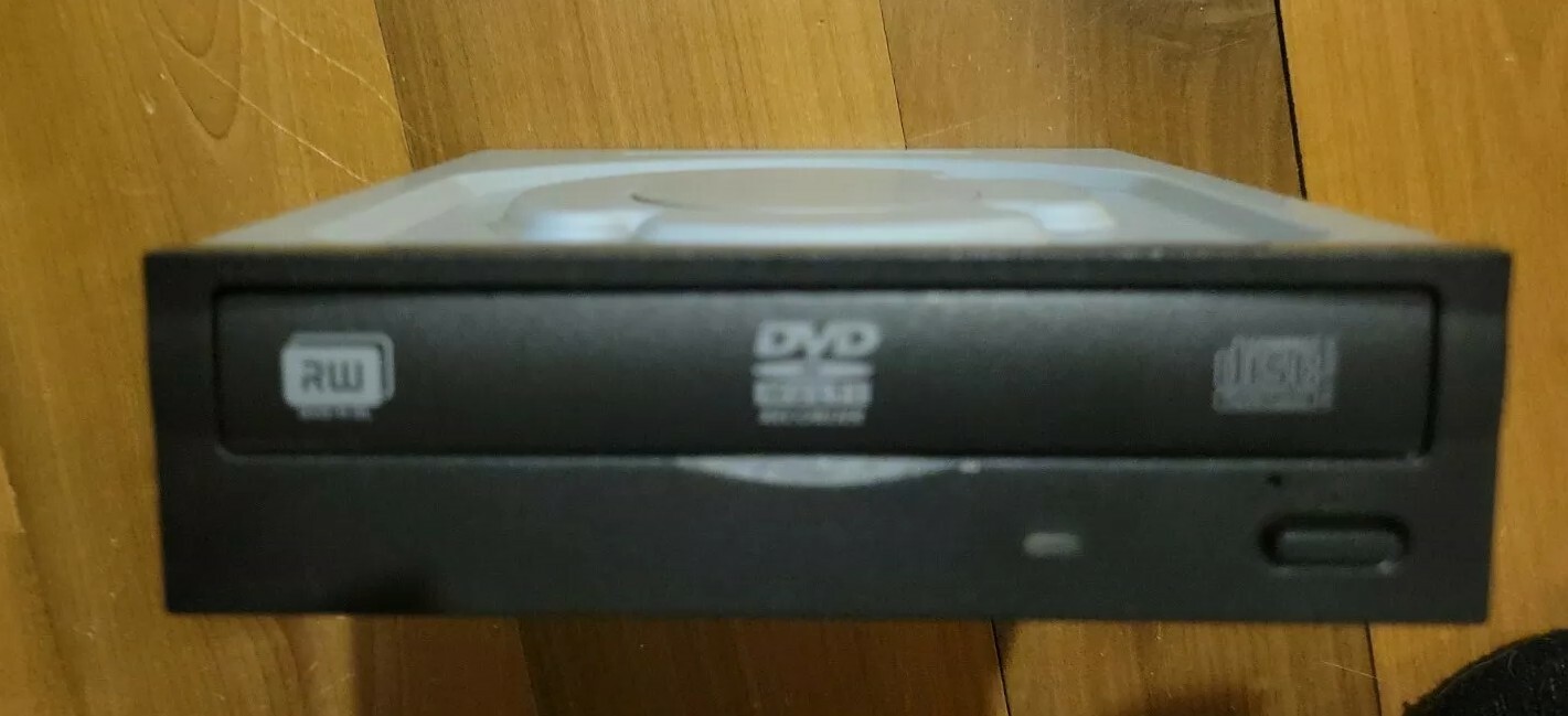 DVD RW Drive iHAS324-98 (lot 1a)