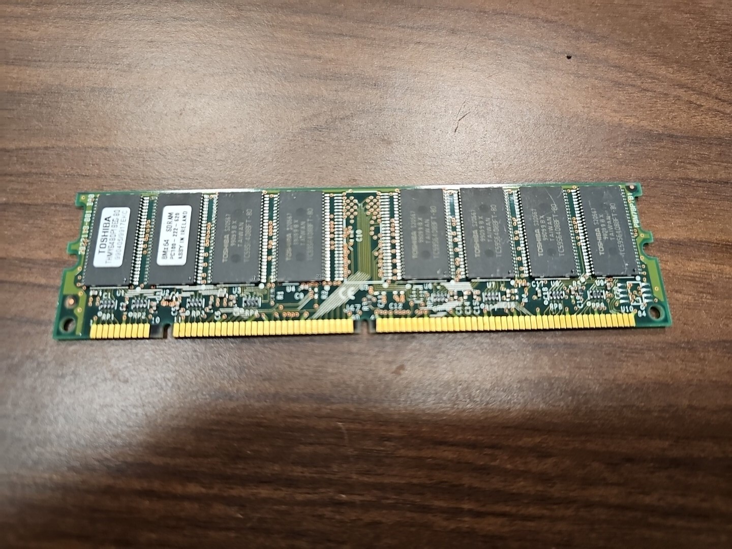 Toshiba THMY6480F1BEG-80 8mx64 PC100-222-620 SDRAM 64mb