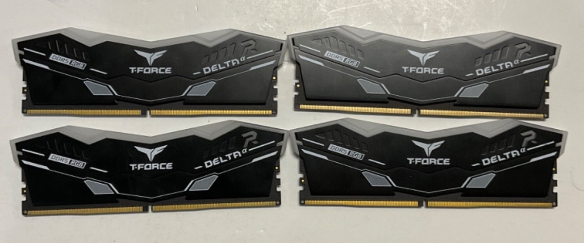 TEAMGROUP T-Force Delta RGB 64GB (4x16GB) DDR5-6000 UDIMM 288-Pin RAM