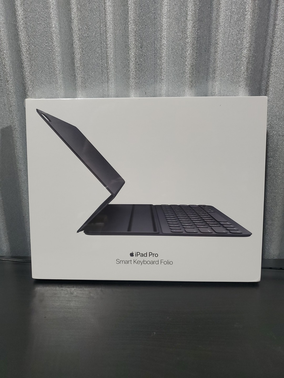 Apple Smart Keyboard Folio Spanish for 12.9" iPad Pro MU8H2E/A Model A2039 NEW