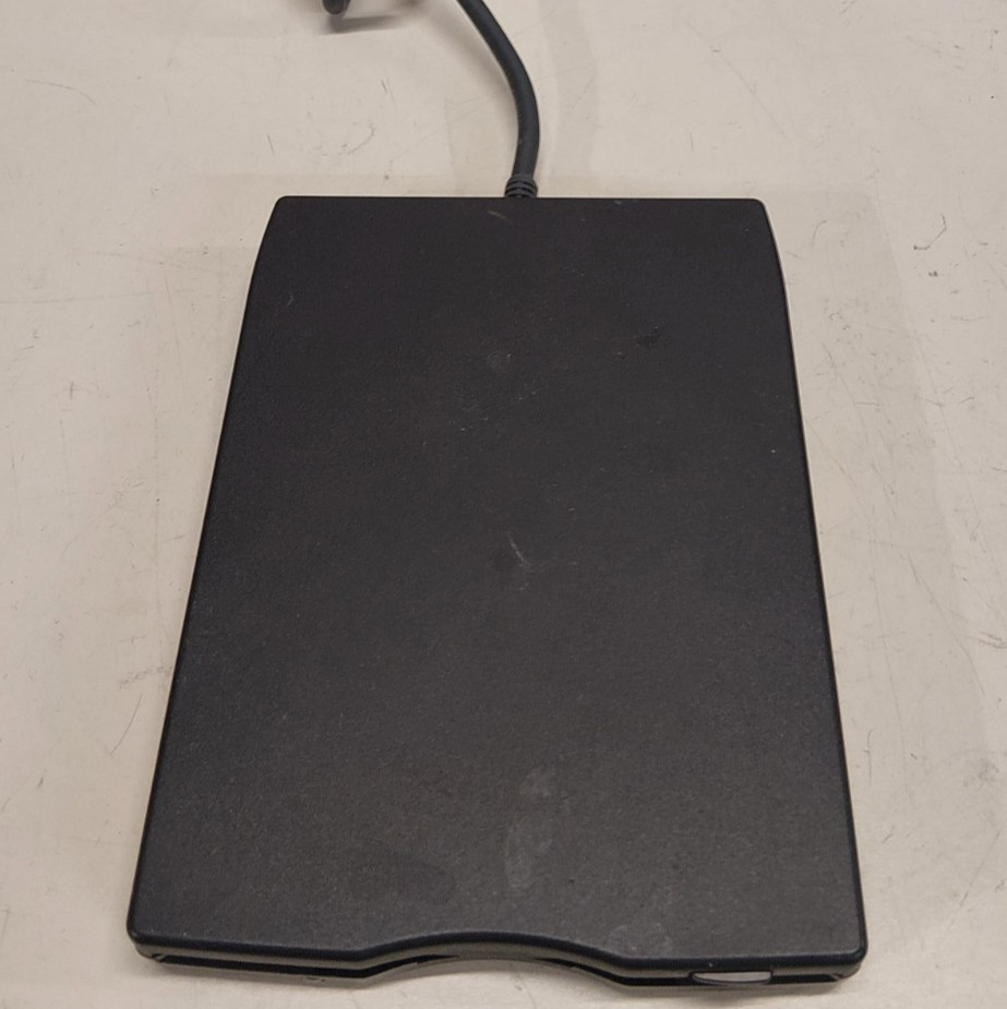 Dell 3.5" Floppy Drive Module Model: External USB FREE S/H