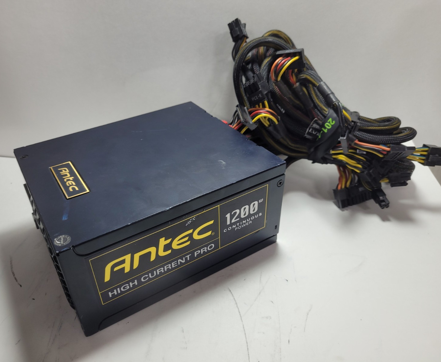 Antec 1200 HCP-1200 80 Plus Gold 1200W Desktop Power Supply #0138