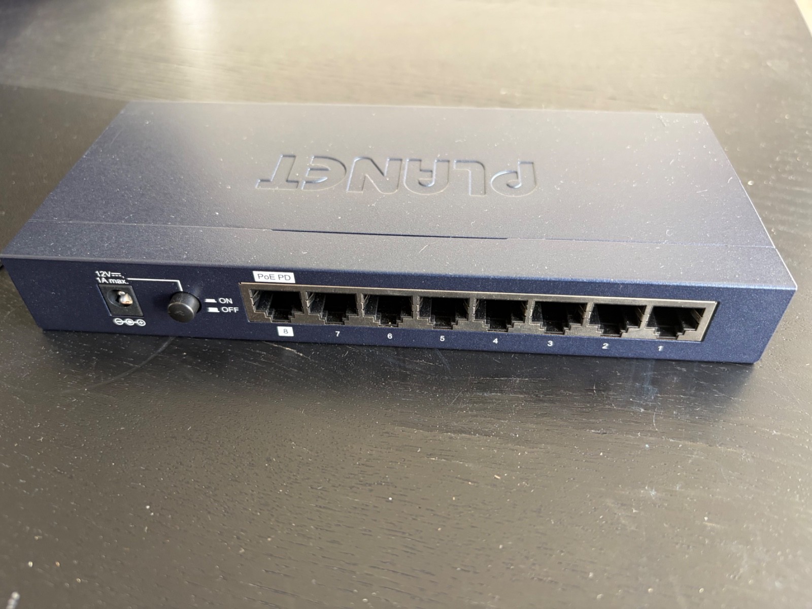 PLANET GSD-1002M 10-Port Gigabit Managed Switch 8-Port GbE + 2 SFP Ports PoE PD