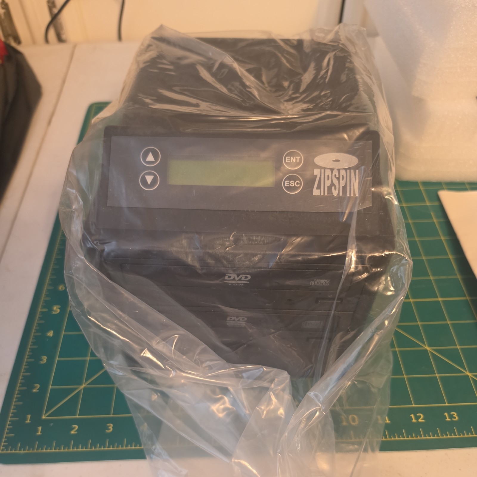 ZIPSPIN MODEL DVD-121-PRO-WM-DC Excellent Working Condition. Perfect 