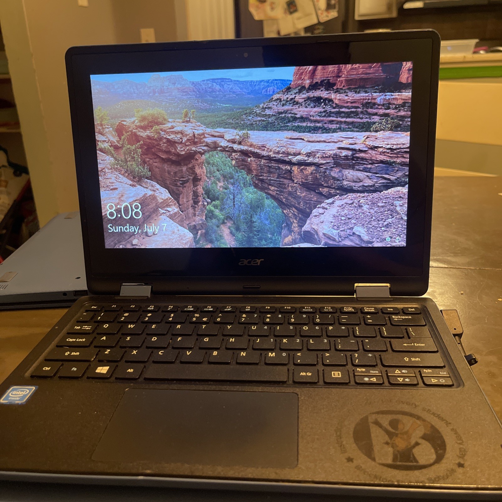 Acer Aspire R3 131T 11" Laptop Intel Celeron all works TOUCH SCREEN