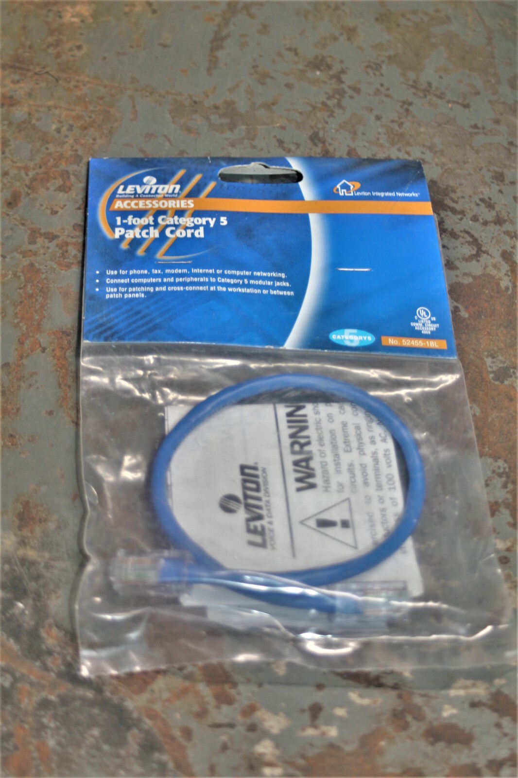 Leviton 1 Ft. Category 5 Patch Cord 52455-1BL