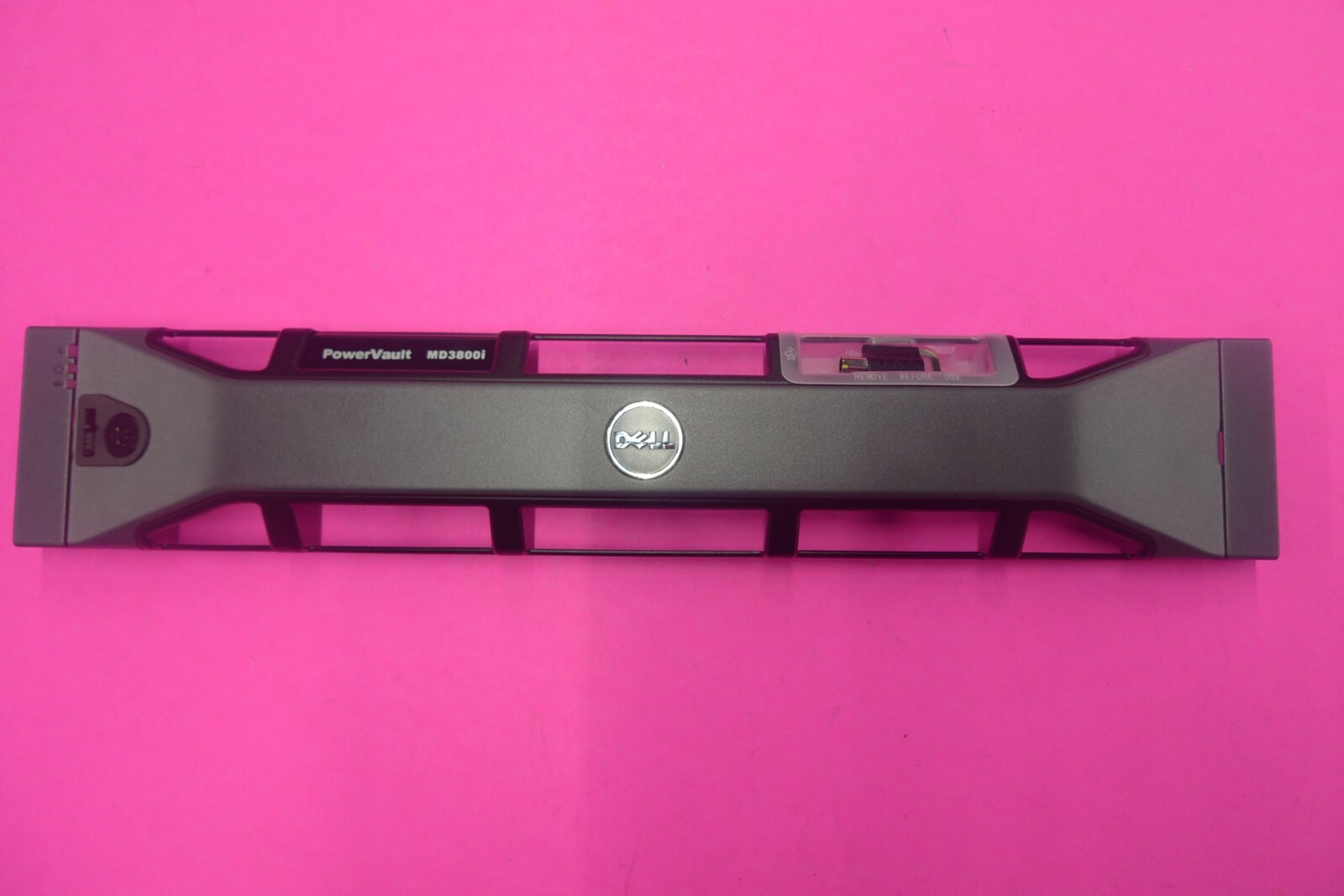 NEW Dell PowerVault MD3800i Front Bezel Desktop w/Key GK2CP