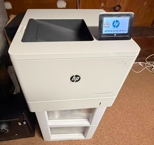 HP Color LaserJet Enterprise M555dn Duplex Laser Printer 7ZU78A Low Page Count