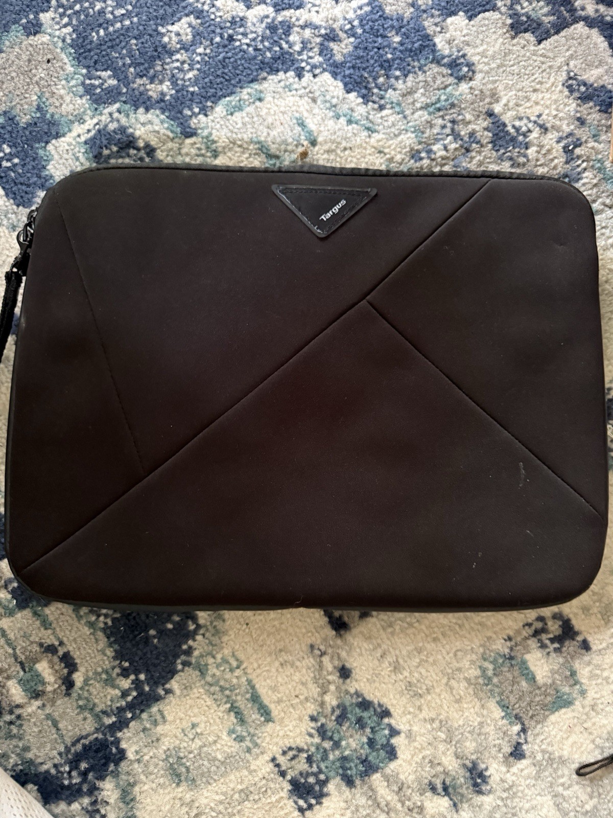 Targus  Black Neoprene Padded Laptop Computer Or Tablet Sleeve Case 15 Inch