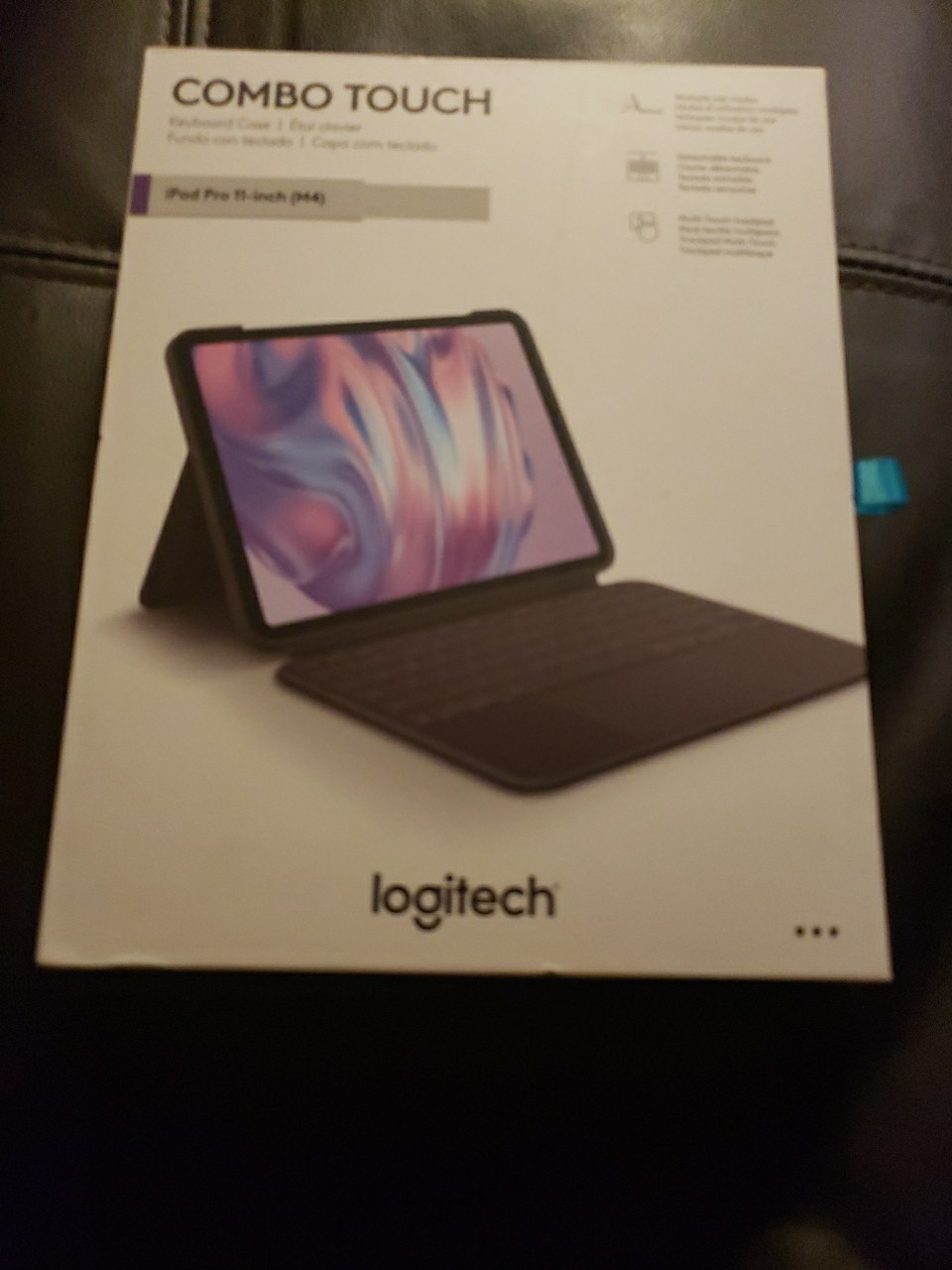 Brand New Logitech Combo Touch Keyboard for iPad Pro 11" M4 Case 920-013304