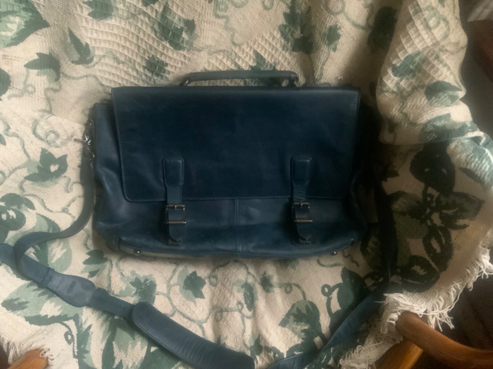 frye blue messenger / breifcase