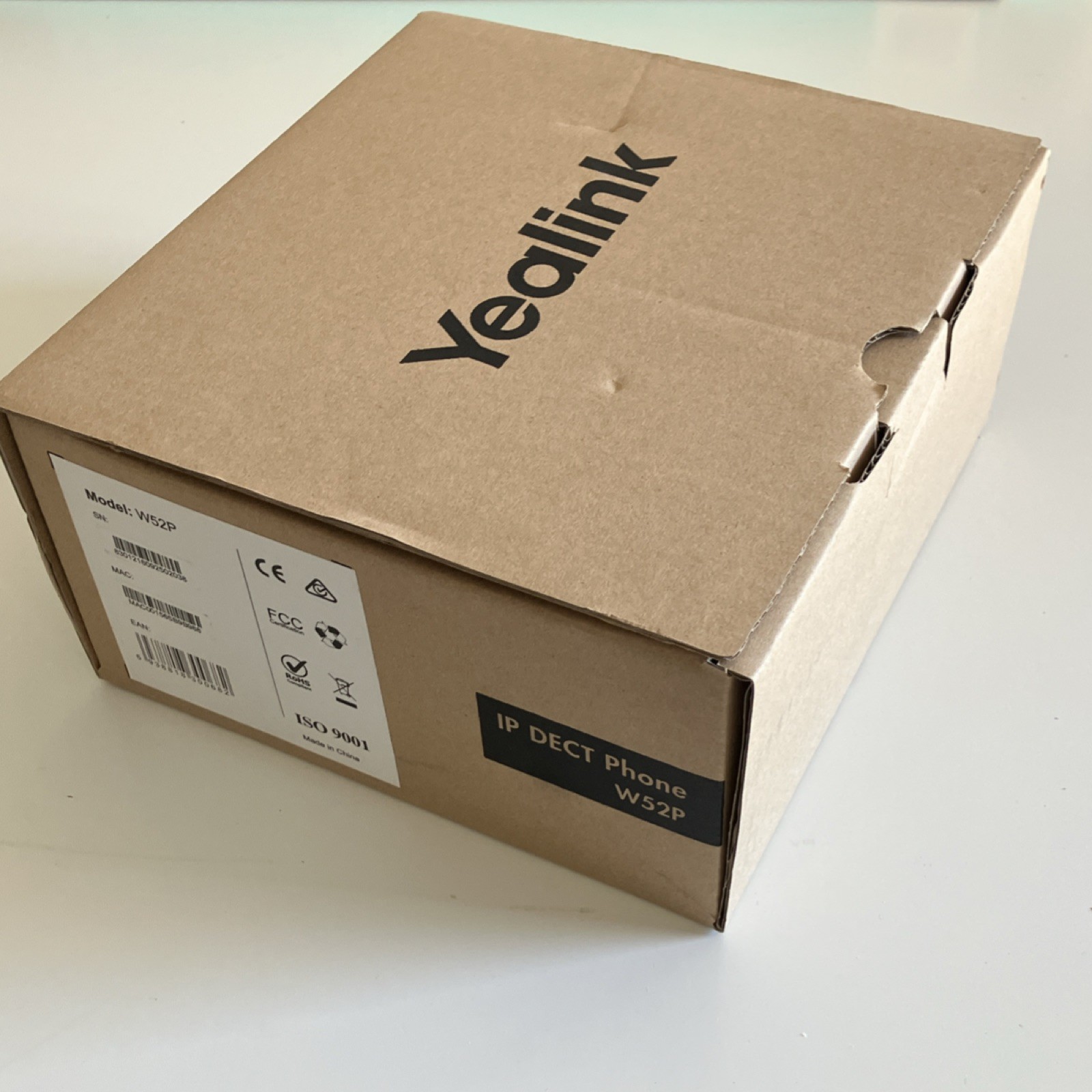 Yealink W52P IP DECT Wireless Speakerphone Ethernet RJ-45 Black