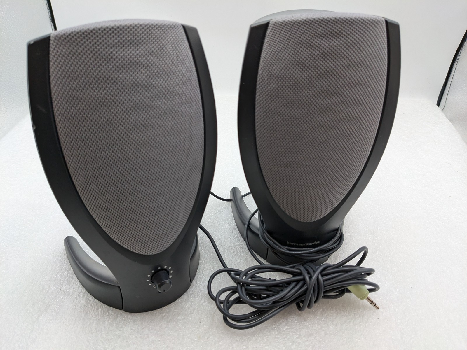Harman Kardon HK206 Computer Speakers No AC Adapter 