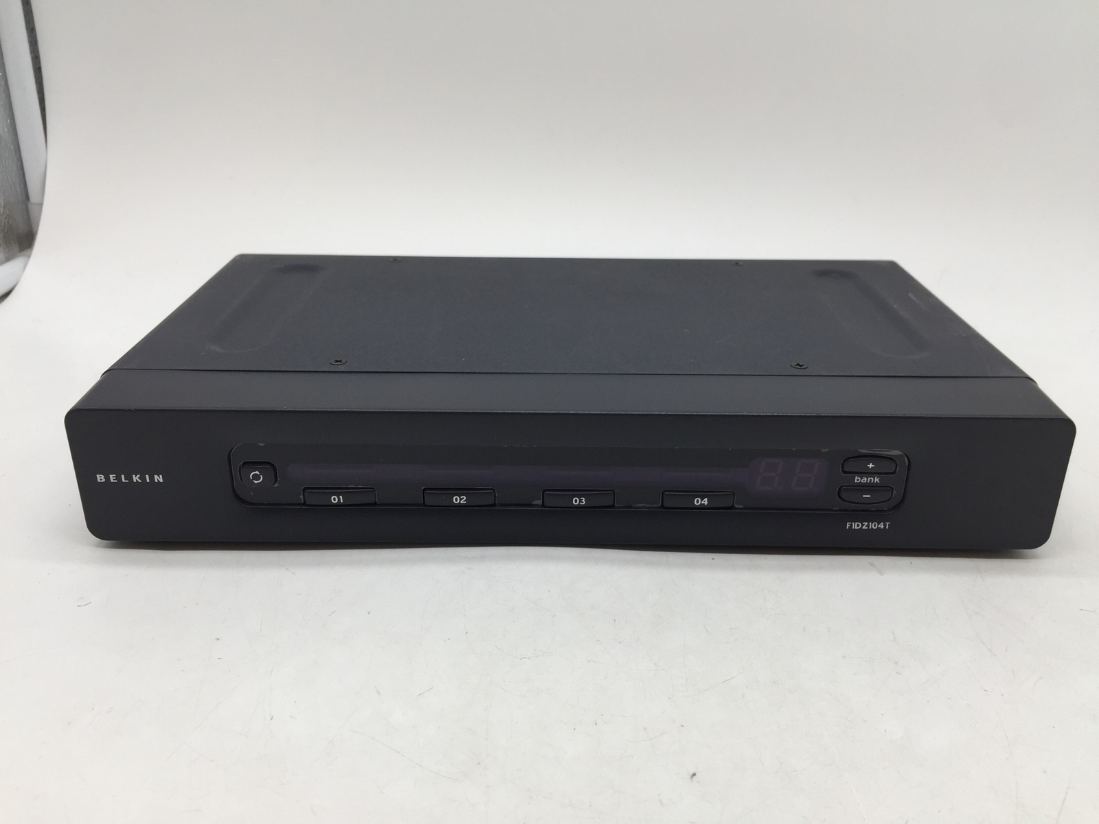 Belkin OmniView SE Plus F1DZ104T Access Point 4 port KMV Switch P81488 FREE S/H