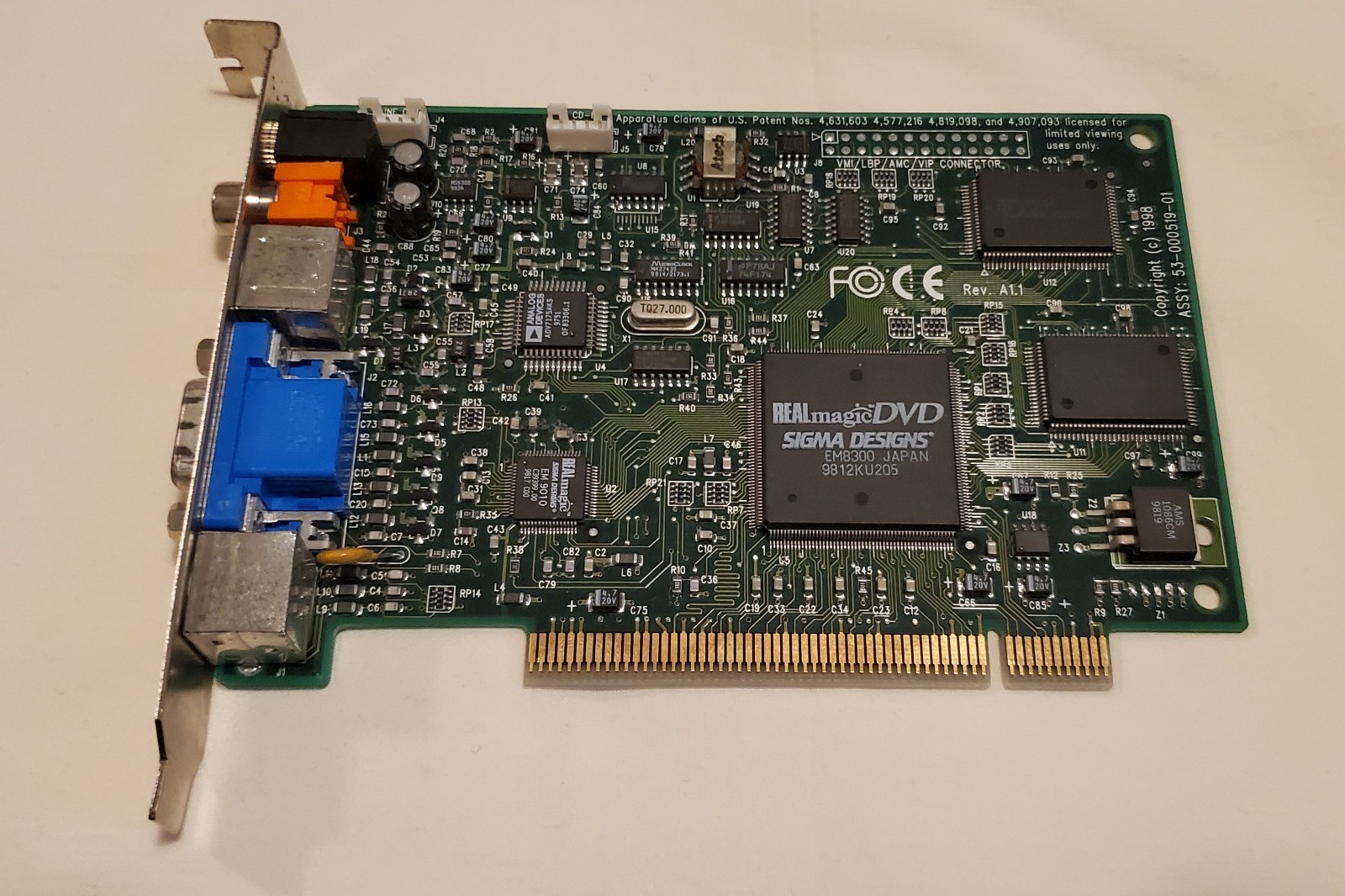 Sigma Designs HollyWood Plus REAL magic DVD EM8300 DVD/MPEG-2 Decoder Video PCI