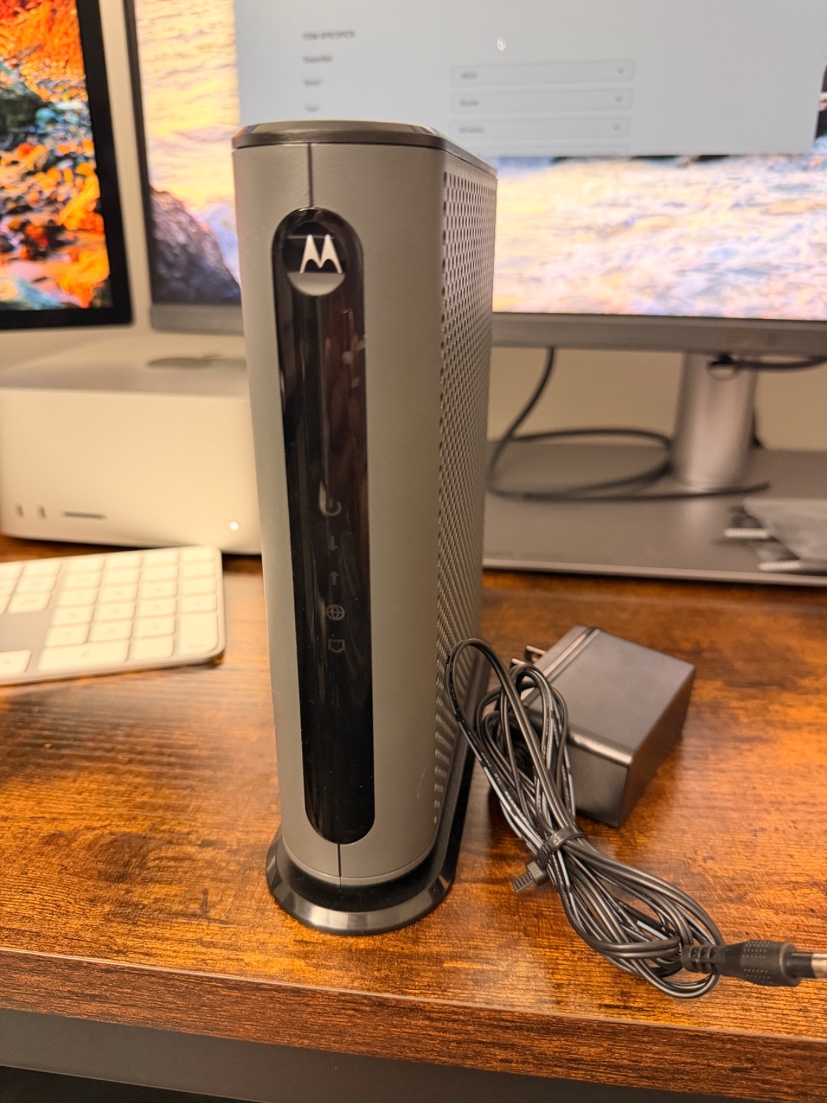 Motorola MB8611 DOCSIS 3.1 Cable Modem
