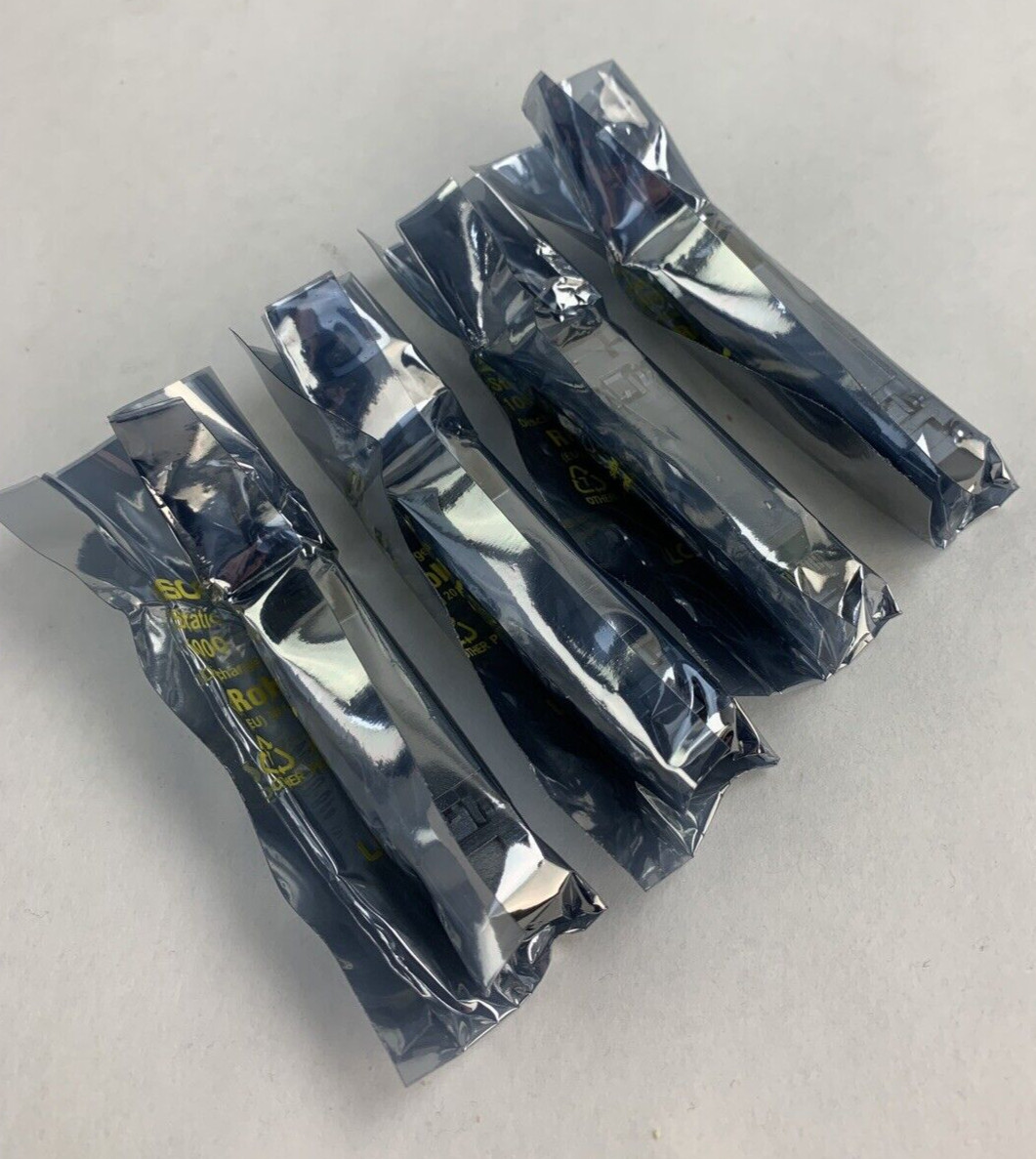 Finisar FTLX8574D3BNL-E5 10G BASE-SR LC 850 NM 1310ft SFP+ - Open Box Lot Of 4