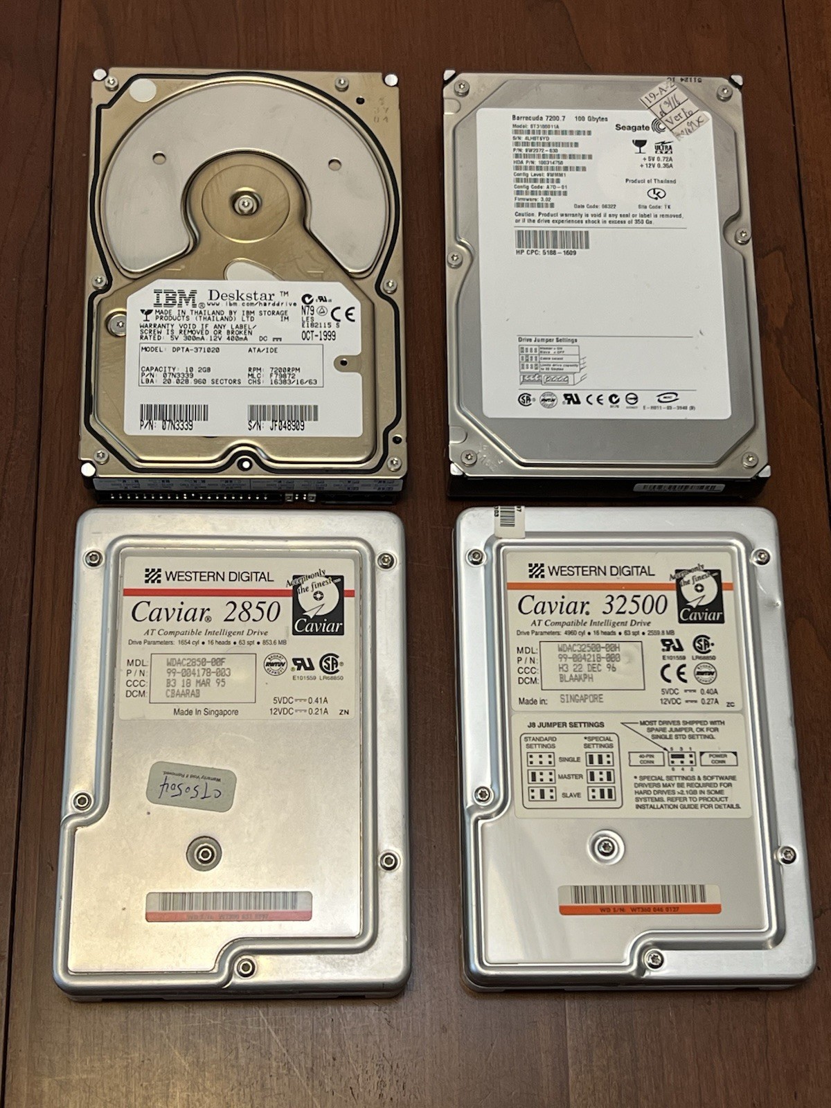 Vintage Computer Hard Drives Lot Of 4 Western Digital IBM Seagate VTG (Read)