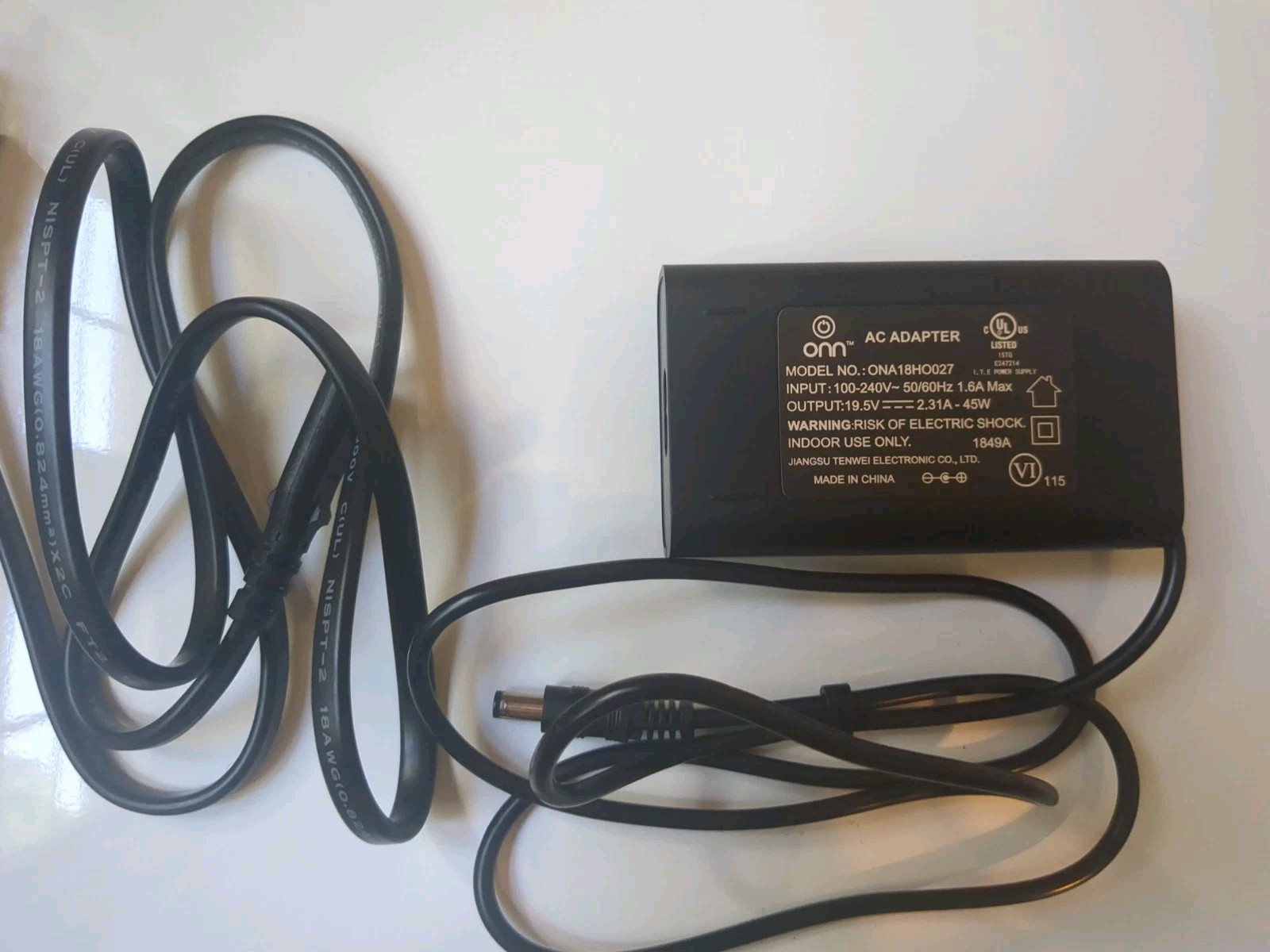 ONA18HO027 Original Genuine ONN 19.5V 45W Universal Laptop Charger
