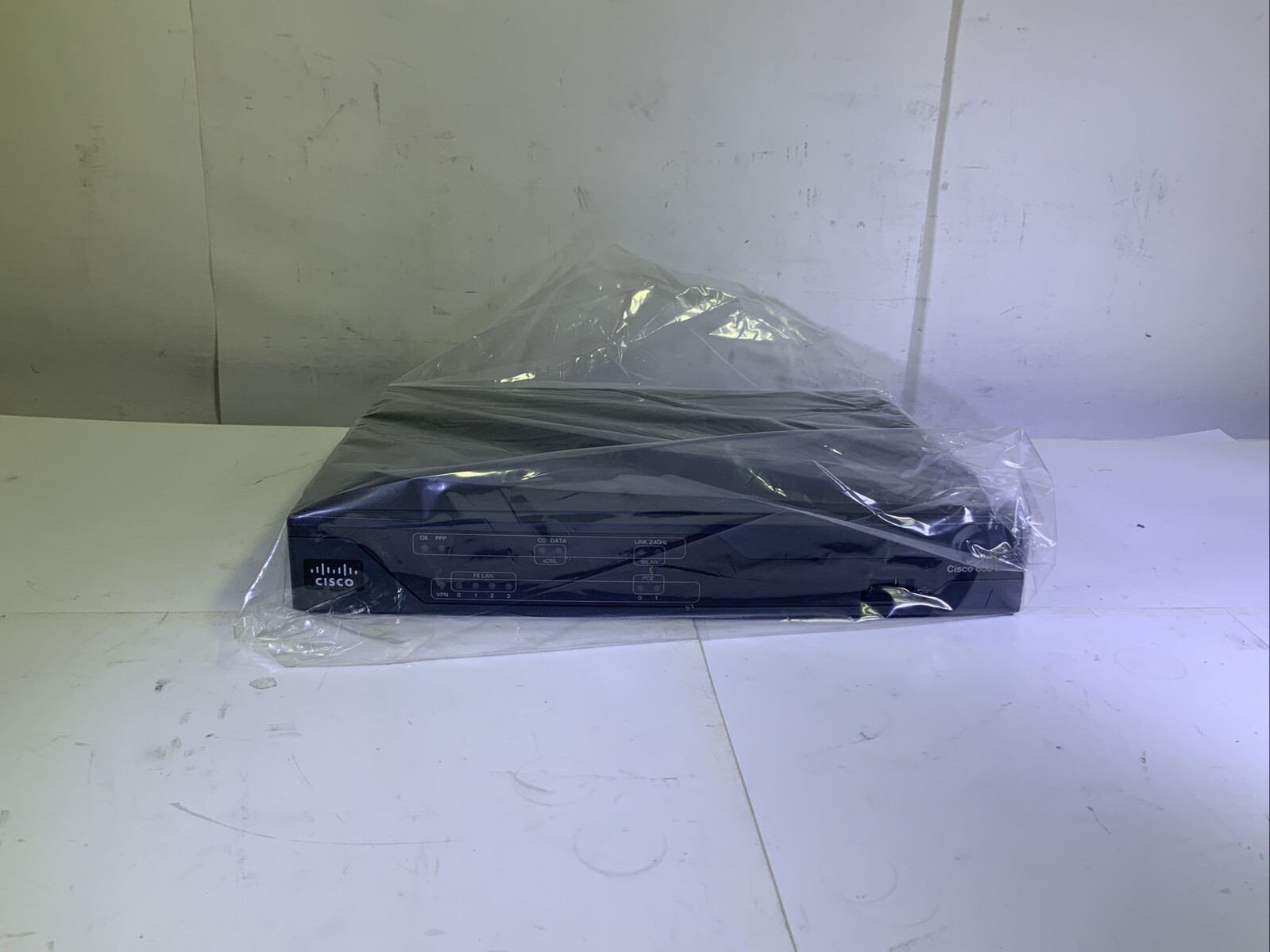 Cisco 880 Series Integrated Services Router CISCO887VA-K9 - JJ S4C