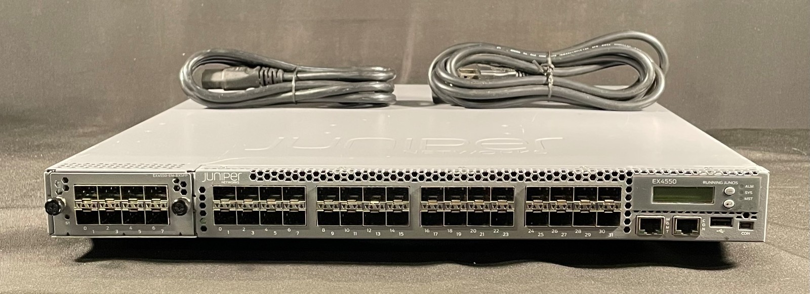 Juniper EX4550-32F-AFO 32Port Gigabit Switch w/ EX4550-EM-8XSFP -Same  Day Ship